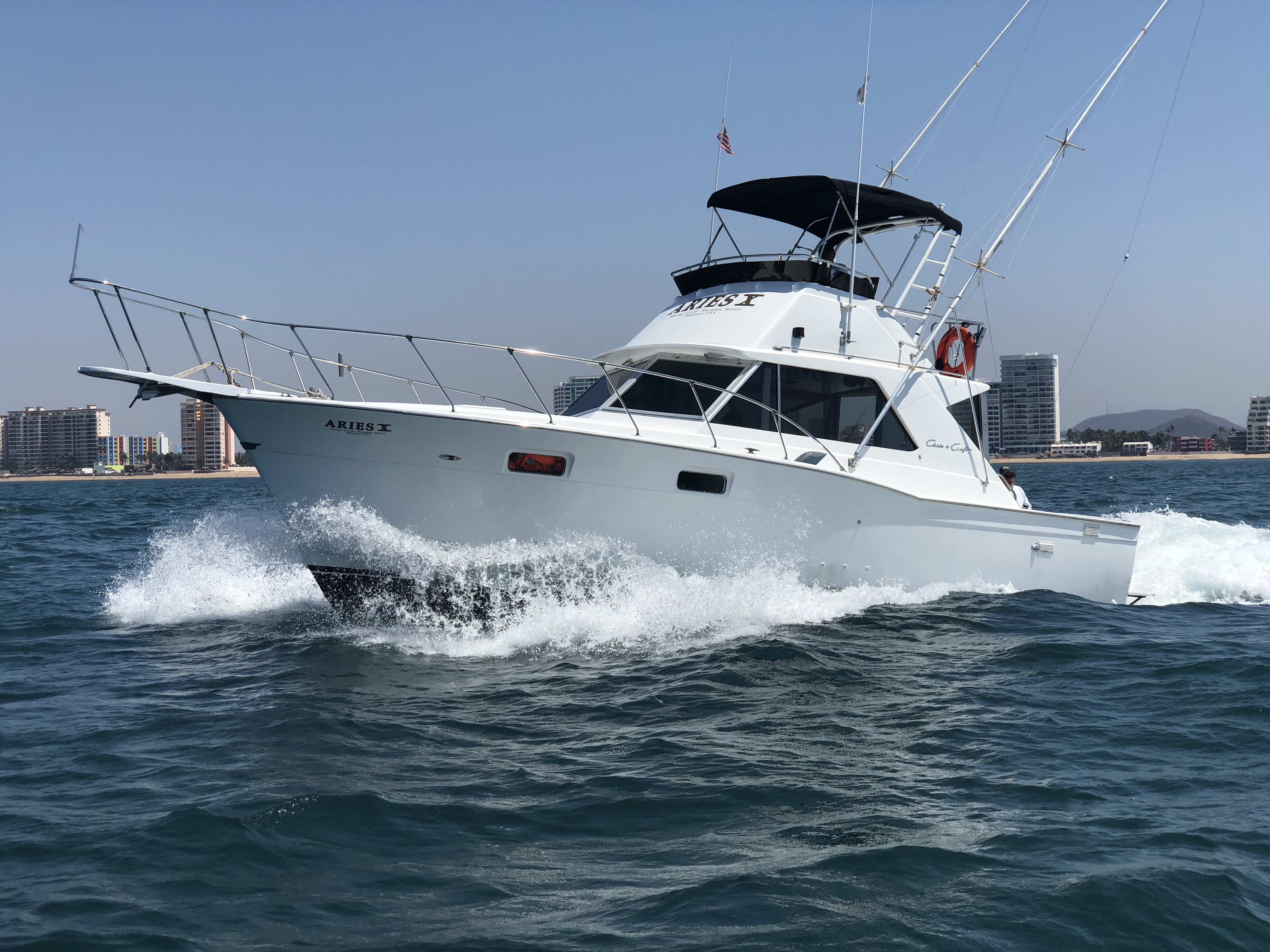 fishing boats in Mazatl&aacute;n