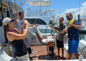 sport_fishing_gal_2_cn